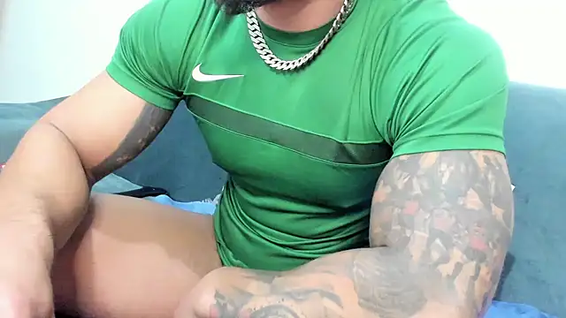 Snapshot of Tiberius_hunk chatting on 03.16.25 Tiberius hunk online show from 03.16.25