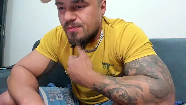 Snapshot of Tiberius_hunk chatting on 03.21.25 Tiberius hunk online show from 03.21.25