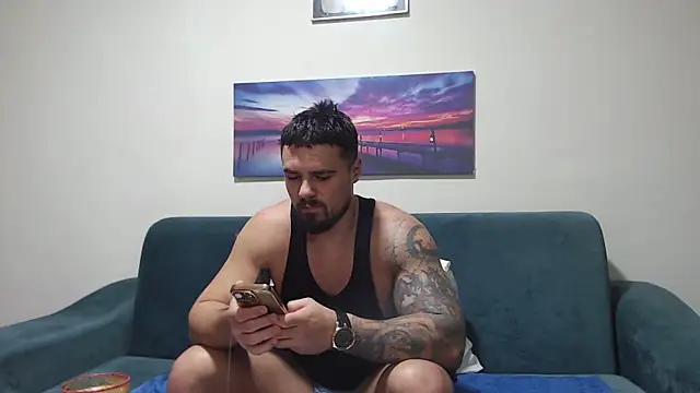 Tiberius hunk online show from 11.22.25