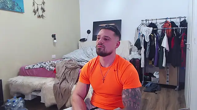 Snapshot of Tiberius_hunk chatting on 02.16.26 Tiberius hunk online show from 02.16.26