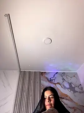 Snapshot of sofia_23x chatting on 09.08.25 sofia 23x online show from 09.08.25