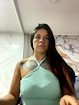 Snapshot of sofia_23x chatting on 09.15.25 sofia 23x online show from 09.15.25