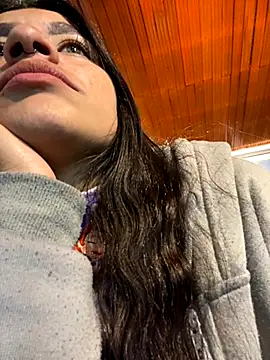 Snapshot of sofia_23x chatting on 09.26.25 sofia 23x online show from 09.26.25