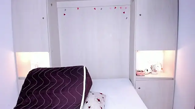 BeverlySteel online show from 03.28.26