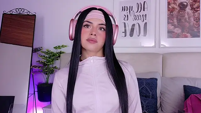 SaritaBratz online show from 02.28.26