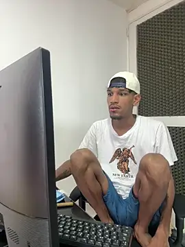 Miguel bigcock online show from 05.16.26