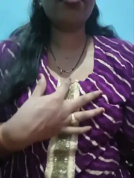 Snapshot of Sexyradha_ chatting on 07.11.26 Sexyradha online show from 07.11.26