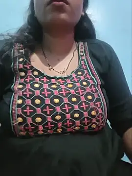 Snapshot of Sexyradha_ chatting on 07.12.26 Sexyradha online show from 07.12.26