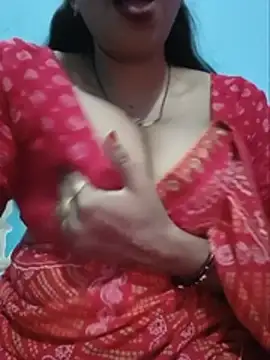 Snapshot of Sexyradha_ chatting on 07.18.26 Sexyradha online show from 07.18.26