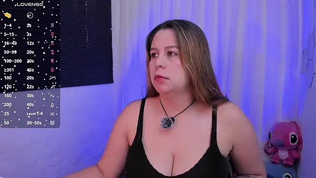 Snapshot of sarah_t1_ chatting on 07.07.26 sarah t1 online show from 07.07.26