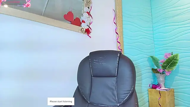 Mia Montess online show from 02.11.26