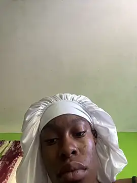 Snapshot of DialysedLunge chatting on 03.17.25 DialysedLunge online show from 03.17.25