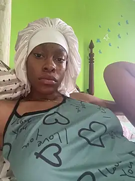 Snapshot of DialysedLunge chatting on 03.17.25 DialysedLunge online show from 03.17.25