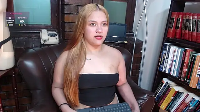 i am karoll online show from 03.31.26