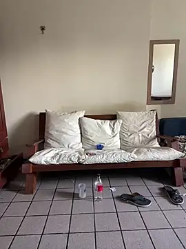 Snapshot of Dasul_ chatting on 03.04.25 Dasul online show from 03.04.25