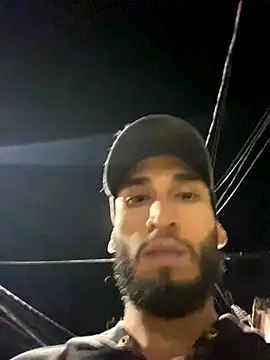 Snapshot of Dasul_ chatting on 11.04.25 Dasul online show from 11.04.25