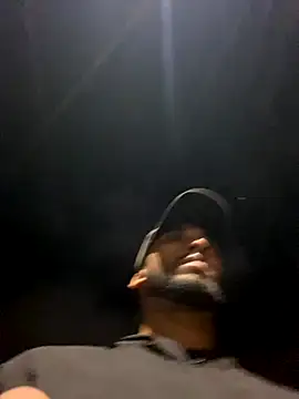 Snapshot of Dasul_ chatting on 11.25.25 Dasul online show from 11.25.25