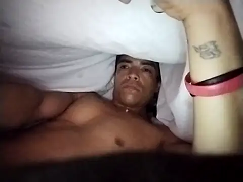 Snapshot of Flakito2490 chatting on 04.07.26 Flakito2490 online show from 04.07.26