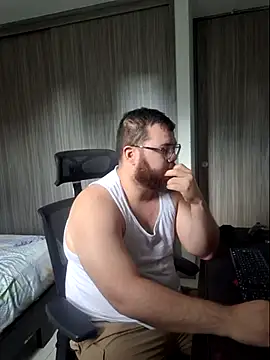 Snapshot of Edmund98 chatting on 02.23.26 Edmund98 online show from 02.23.26