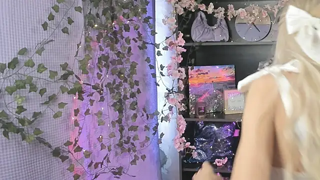 MelissaMillton online show from 03.05.25