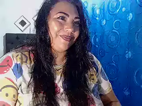 Snapshot of dihayara chatting on 02.15.25 dihayara online show from 02.15.25