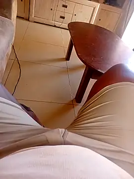 Latte1204 online show from 03.19.25