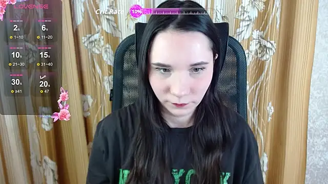 Snapshot of KateForLove chatting on 10.18.25 KateForLove online show from 10.18.25