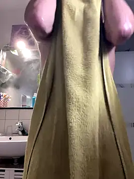 Snapshot of Anthopassif84 chatting on 09.24.25 Anthopassif84 online show from 09.24.25