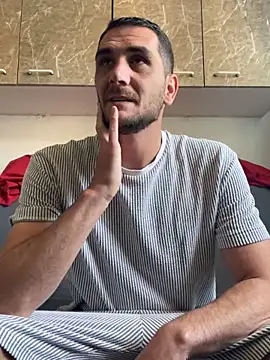 Snapshot of Anthopassif84 chatting on 10.16.25 Anthopassif84 online show from 10.16.25