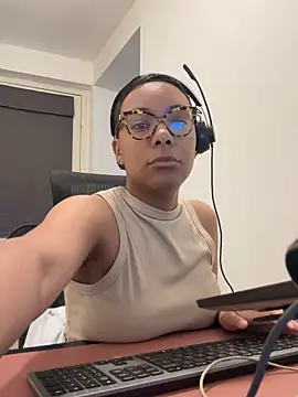 Melia Rayne online show from 03.24.26