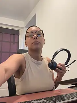 Melia Rayne online show from 04.06.26