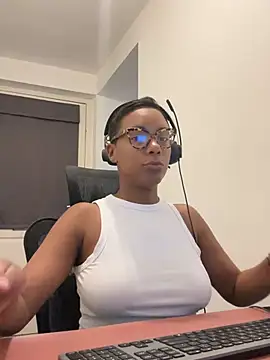 Melia Rayne online show from 07.17.26