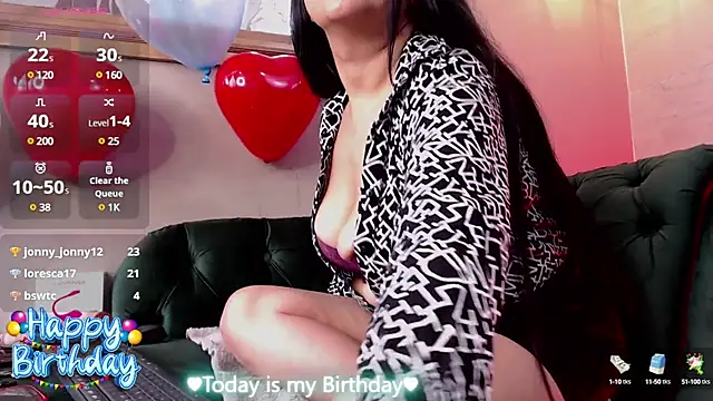 Snapshot of Chanel_milff_ chatting on 03.15.25 Chanel milff online show from 03.15.25