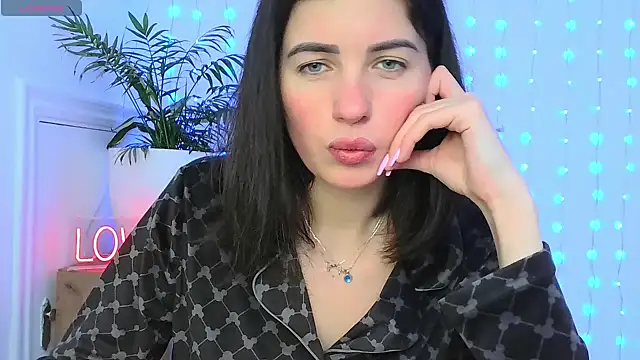 neferutt online show from 01.19.26