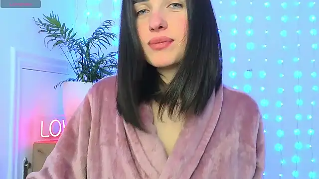 neferutt online show from 02.05.26