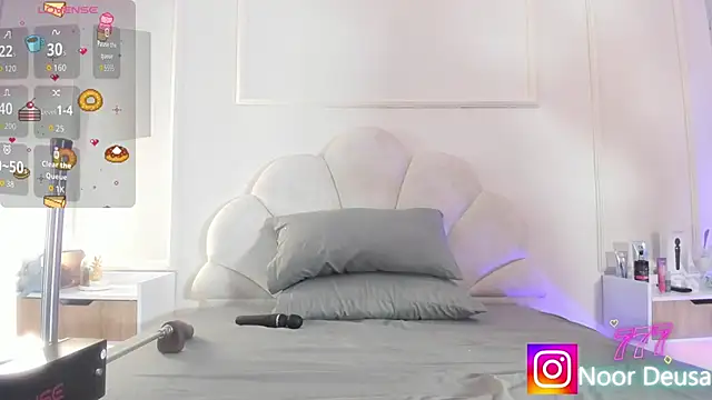 Candaceoweens online show from 03.25.26