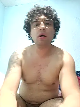 Snapshot of DocPepino chatting on 09.25.25 DocPepino online show from 09.25.25