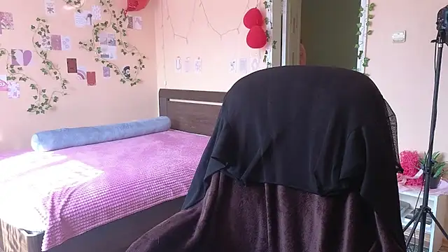 Wane Witch online show from 03.29.26