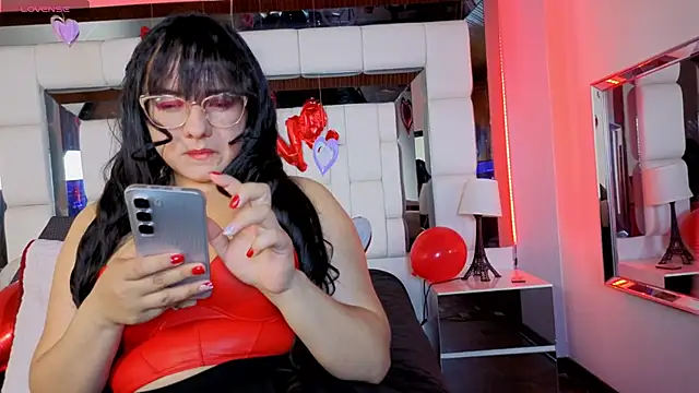 Snapshot of Sarafountain chatting on 02.13.26 Sarafountain online show from 02.13.26