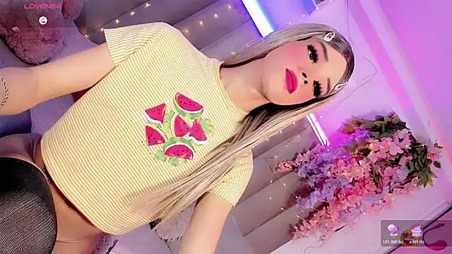 Nina Keyli online show from 06.15.26