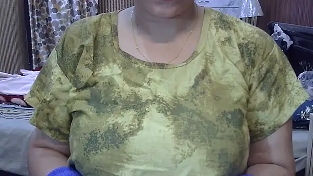 Snapshot of Hot_Anshi120 chatting on 06.25.26 Hot Anshi120 online show from 06.25.26