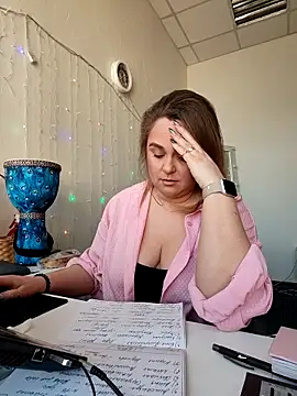 Juicy PeachLux online show from 03.20.26