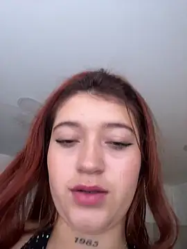 Snapshot of Karina_Leon chatting on 05.13.26 Karina Leon online show from 05.13.26