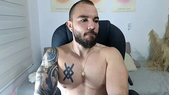 Isaac Carter online show from 11.28.25