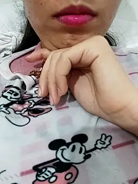 saraaxx1 online show from 02.19.26