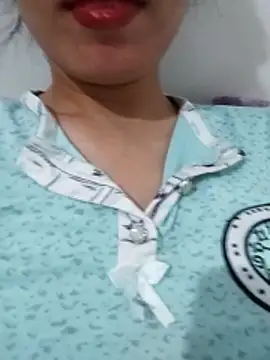 saraaxx1 online show from 04.30.26