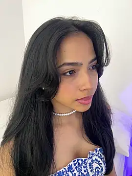 Snapshot of _Emily_Thompson_ chatting on 02.07.26 Emily Thompson online show from 02.07.26