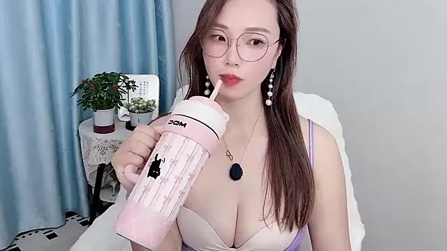 Dewluna online show from 03.15.26