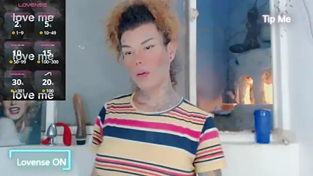 Snapshot of ana_tsxxx chatting on 04.21.26 ana tsxxx online show from 04.21.26