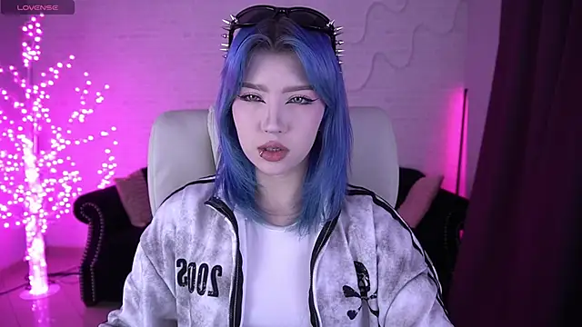 SelenaIris online show from 02.12.26